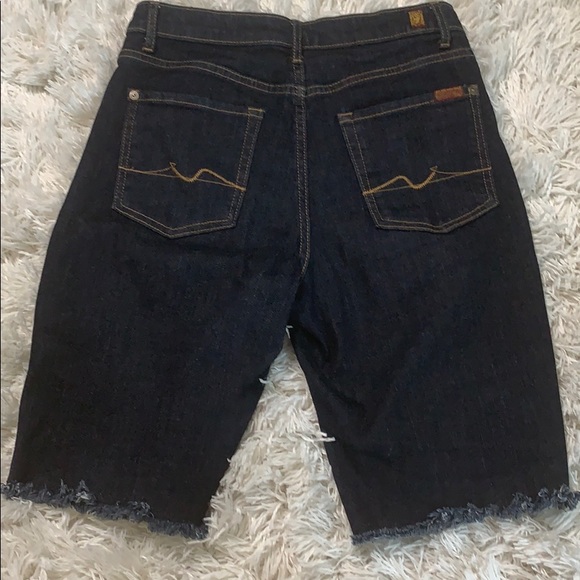 7 For All Mankind hi-rise shorts size 26 - Picture 2 of 9